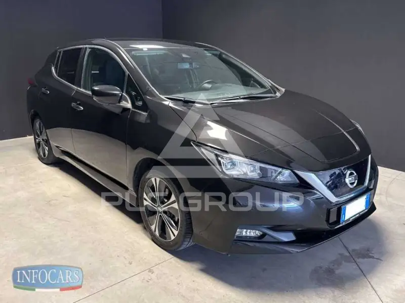 2022 Nissan LEAF