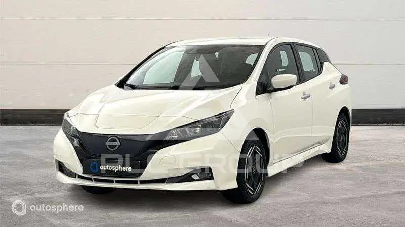 2022 Nissan LEAF