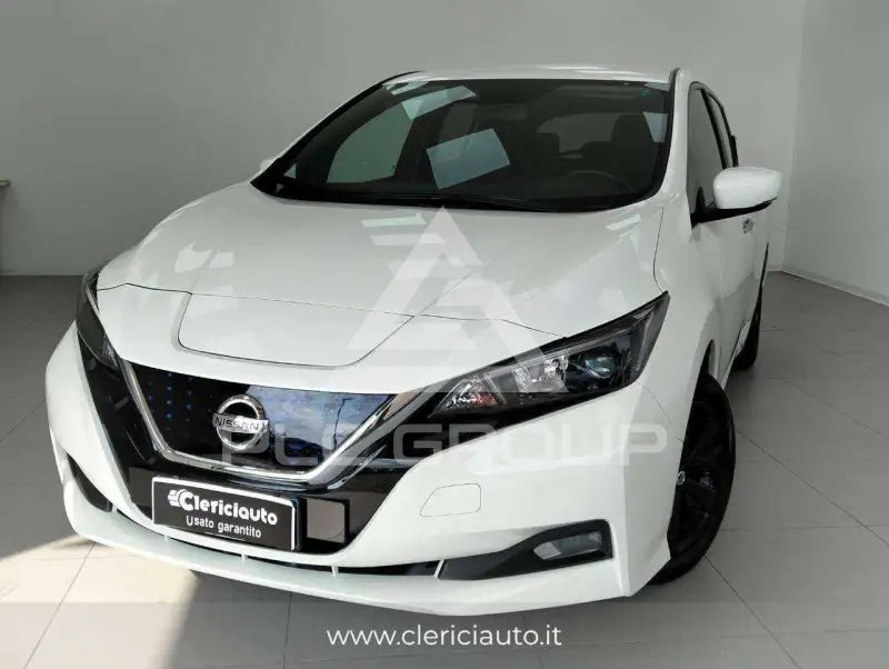 2022 Nissan LEAF