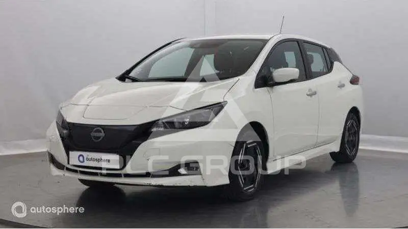 2022 Nissan LEAF