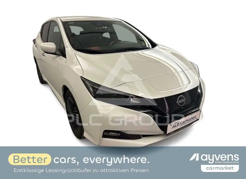 2022 Nissan LEAF