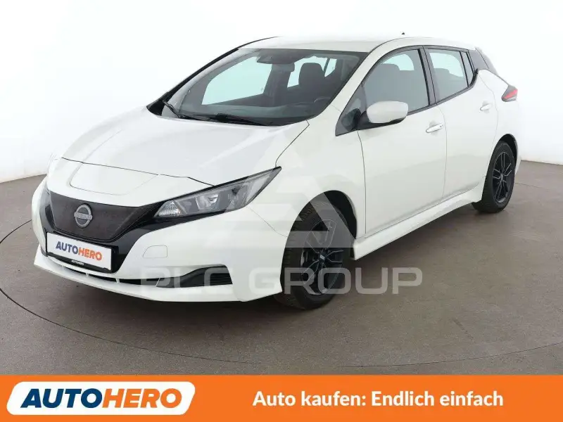 2022 Nissan LEAF