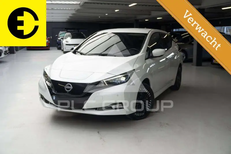 2022 Nissan LEAF
