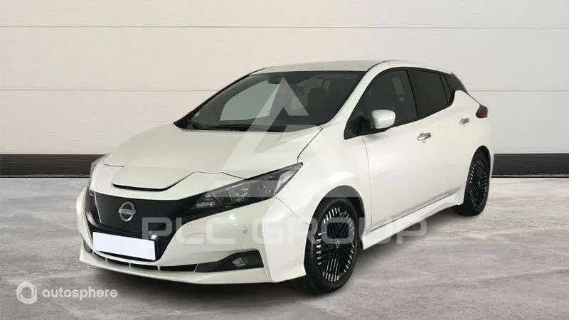 2022 Nissan LEAF