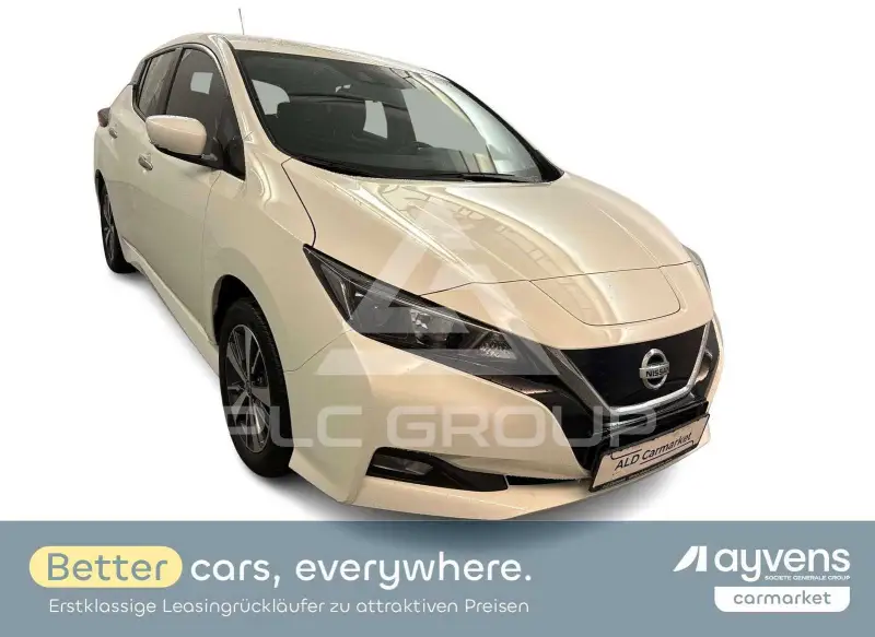 2022 Nissan LEAF