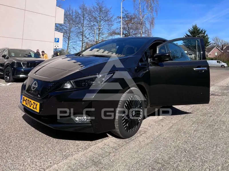 2022 Nissan LEAF