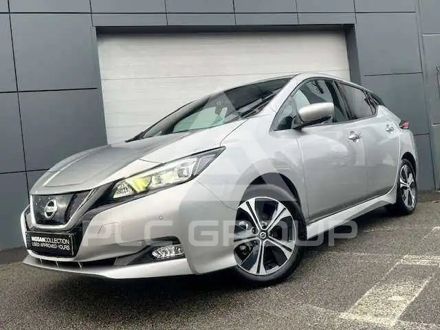 2022 Nissan LEAF