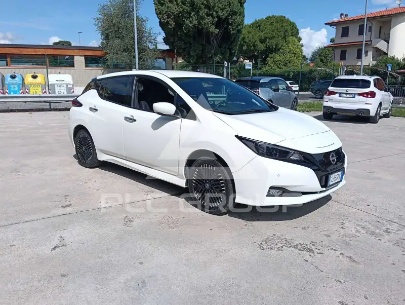 2022 Nissan LEAF