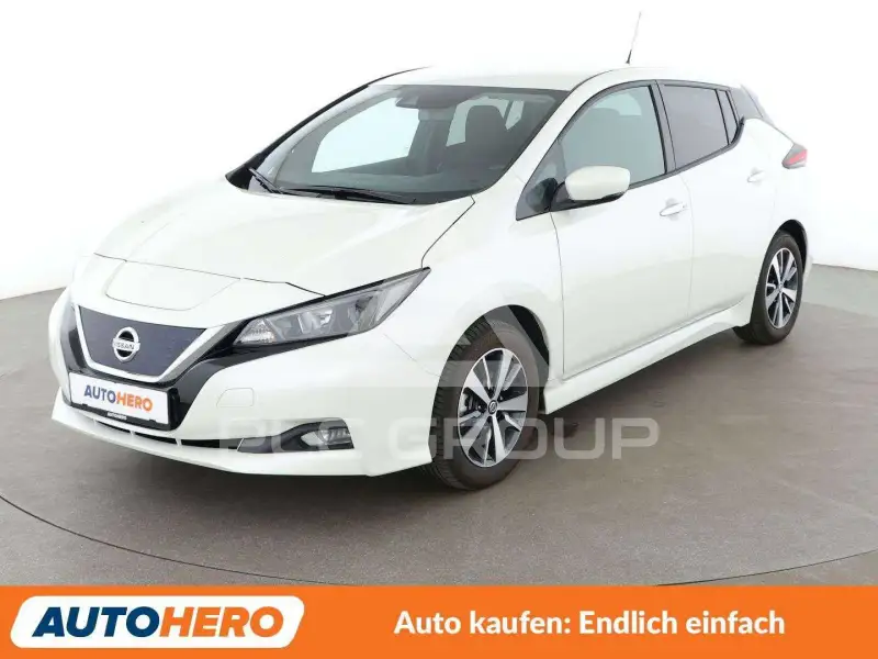 2022 Nissan LEAF