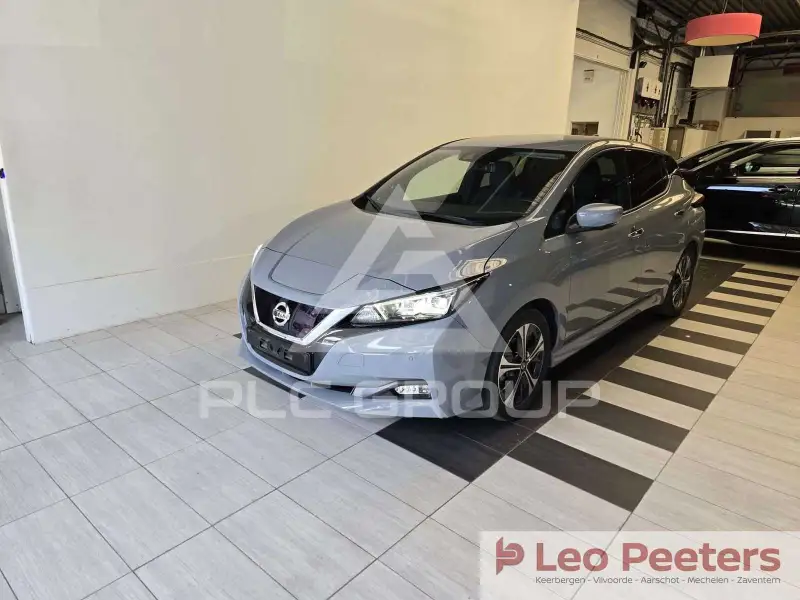 2022 Nissan LEAF