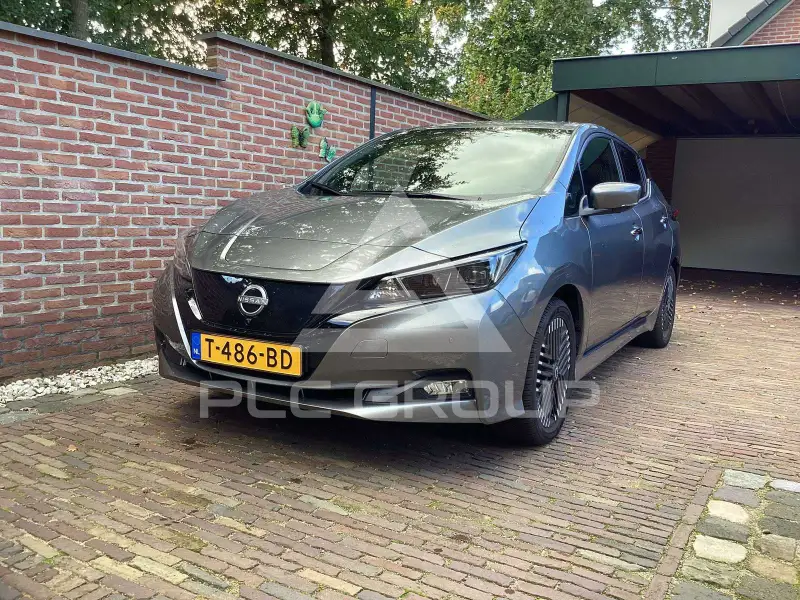 2022 Nissan LEAF