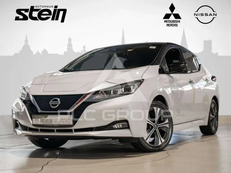 2022 Nissan LEAF