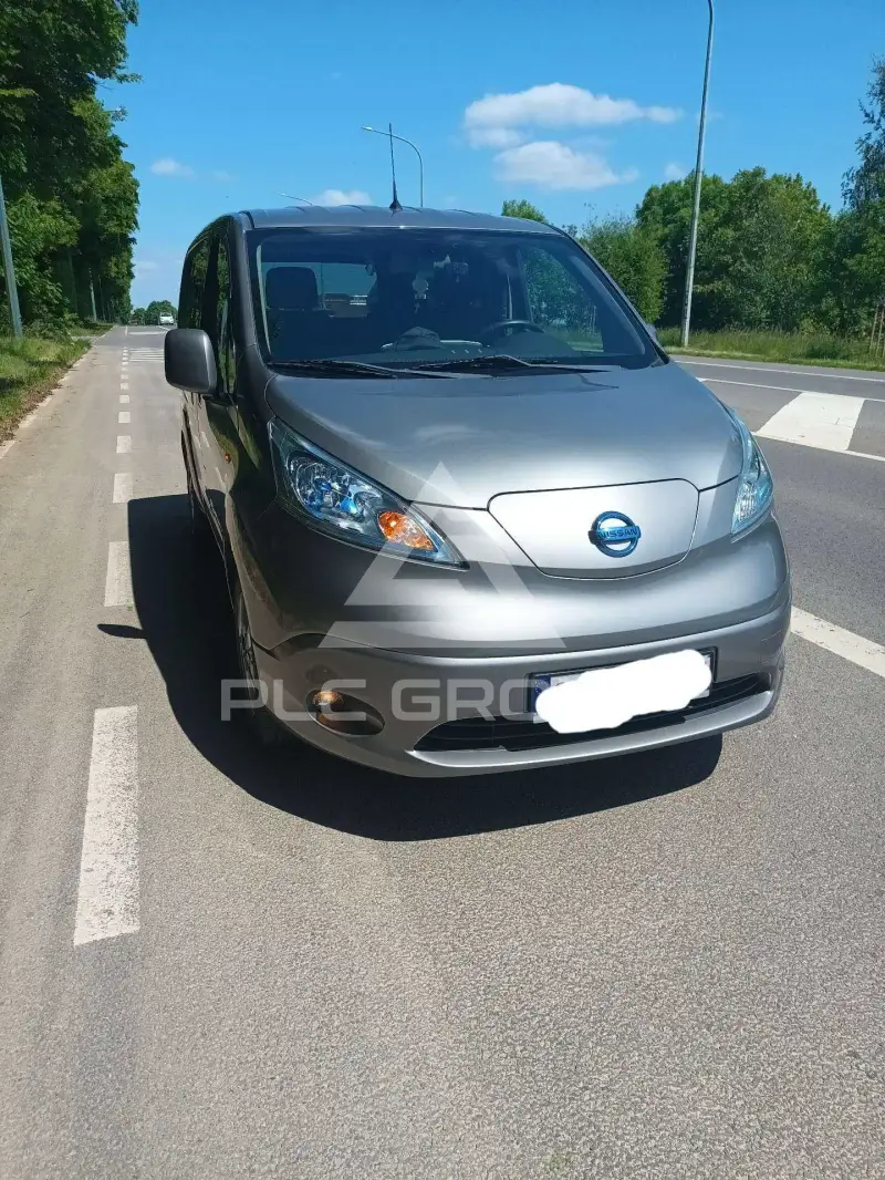 2022 Nissan NV 200