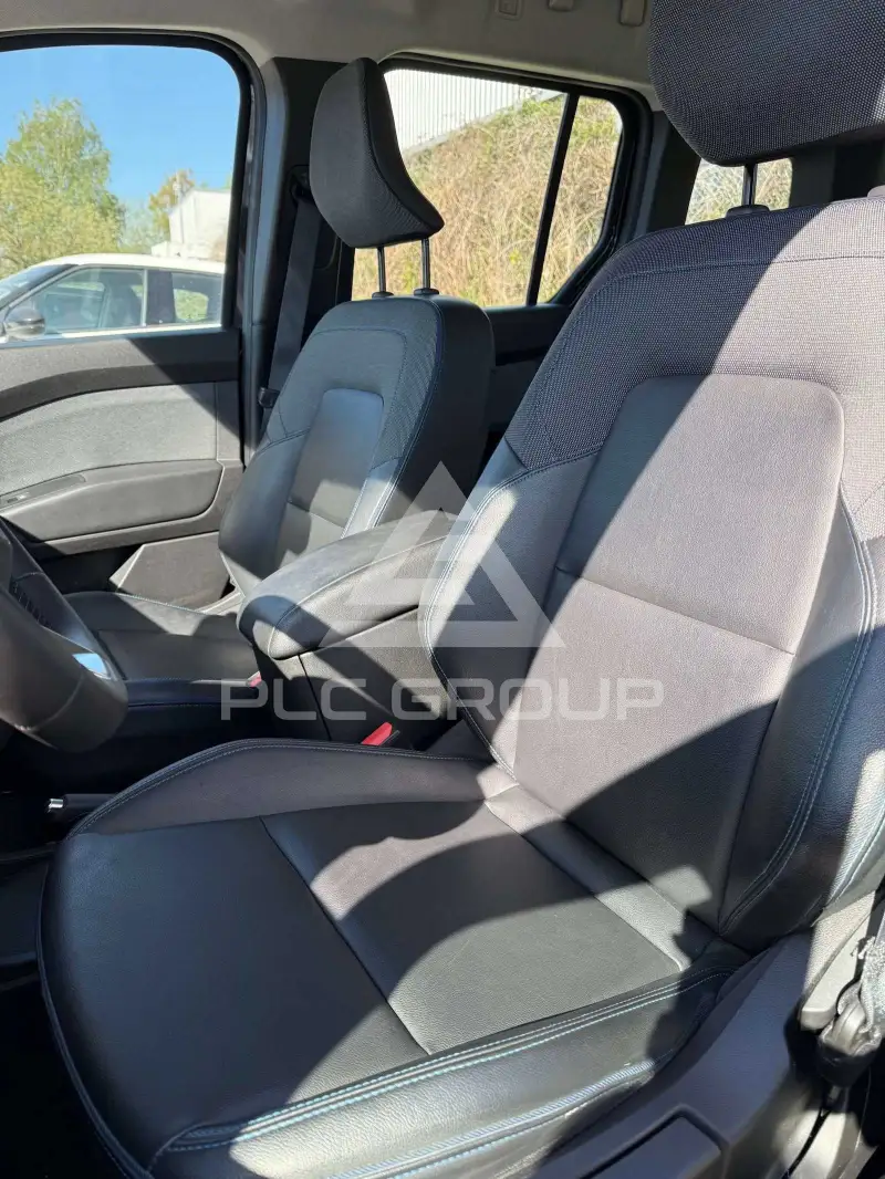 2022 Nissan TOWNSTAR