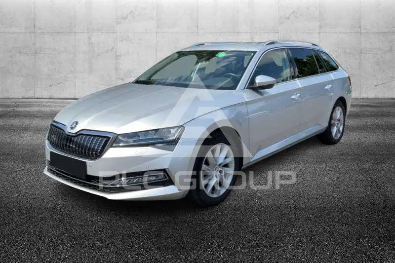 2022 Skoda Superb