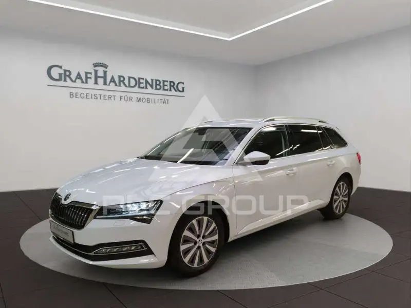 2022 Skoda Superb