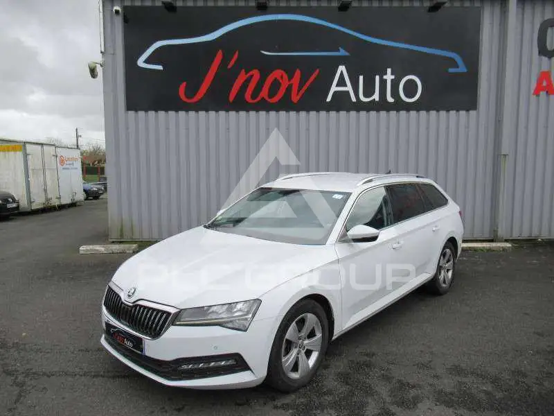 2022 Skoda Superb