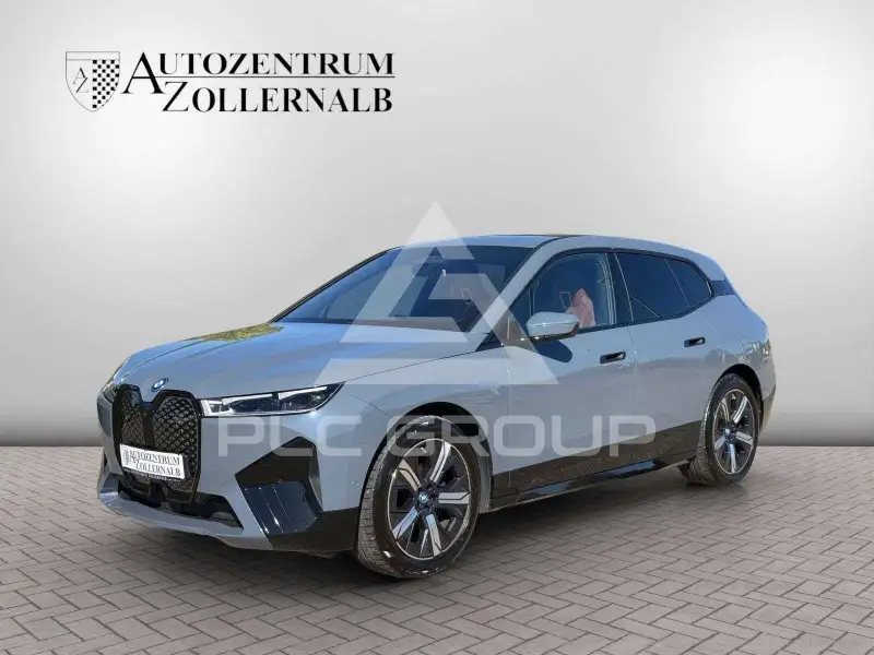 2022 BMW iX