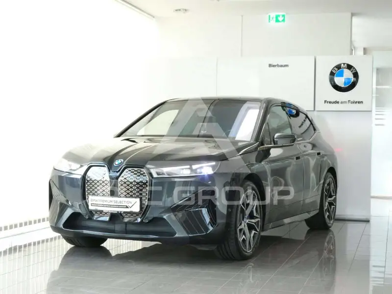 2022 BMW iX