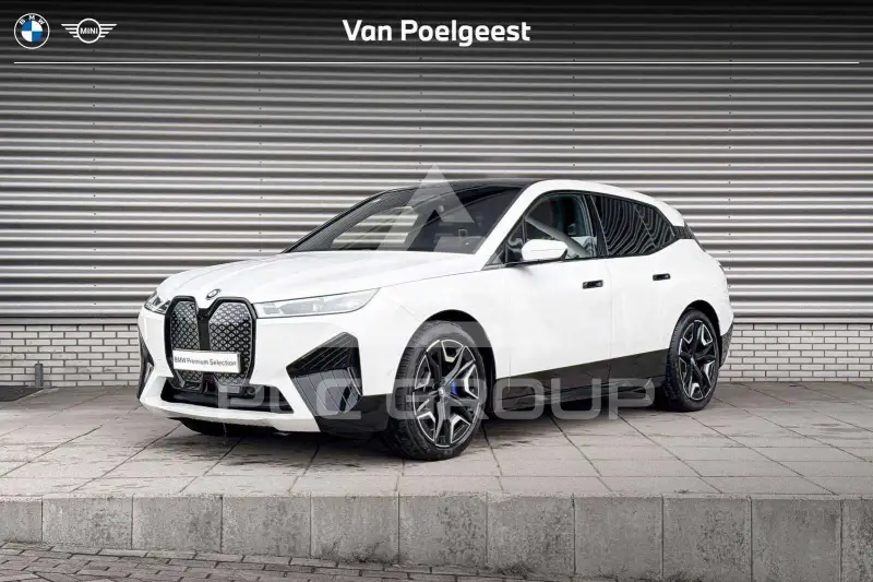2022 BMW iX
