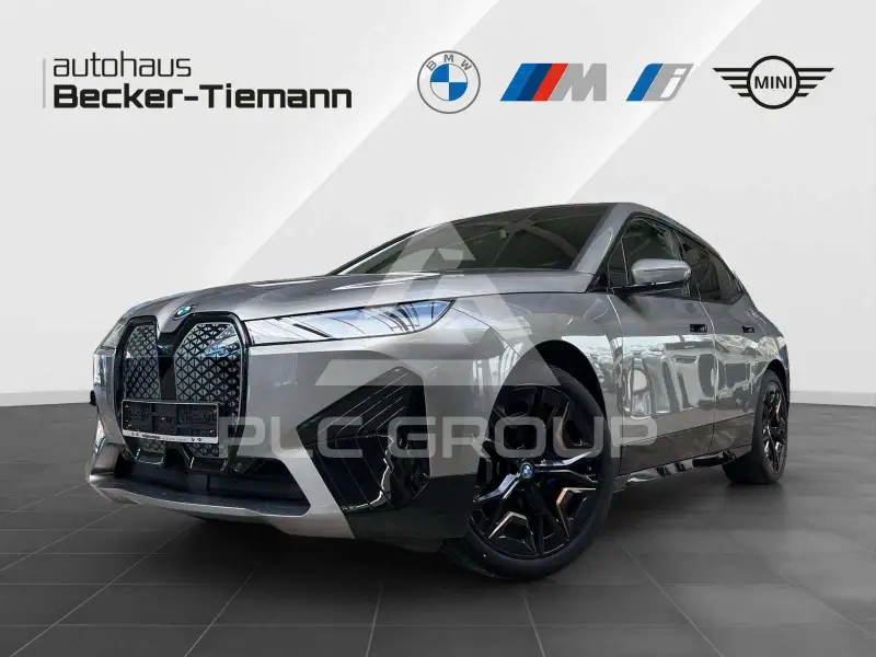 2022 BMW iX