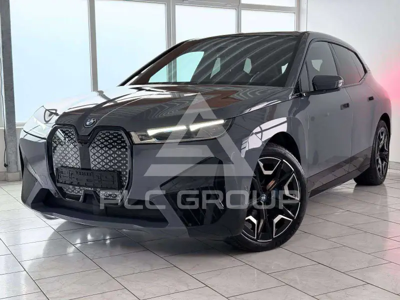 2022 BMW iX