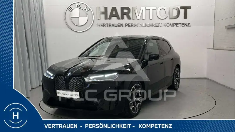 2022 BMW iX