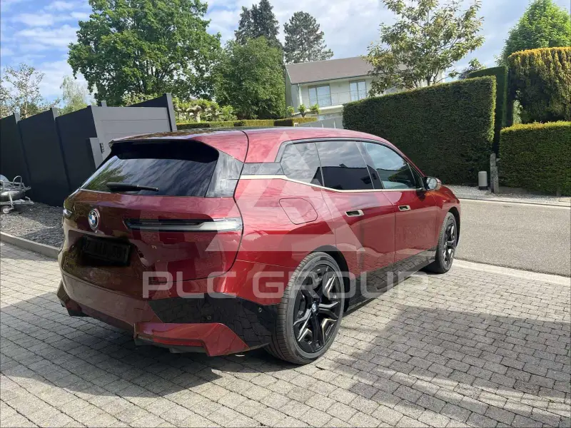 2022 BMW iX
