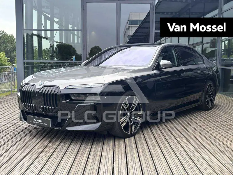 2022 BMW I7