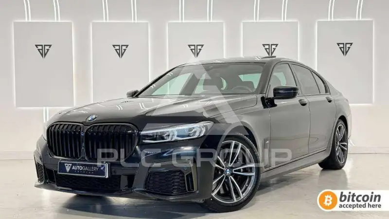 2022 BMW 740