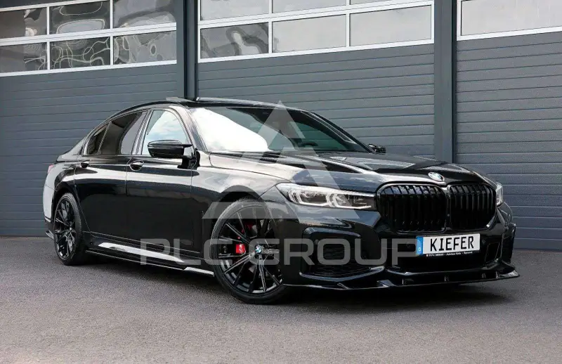 2022 BMW 740