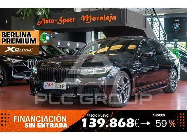2022 BMW 740
