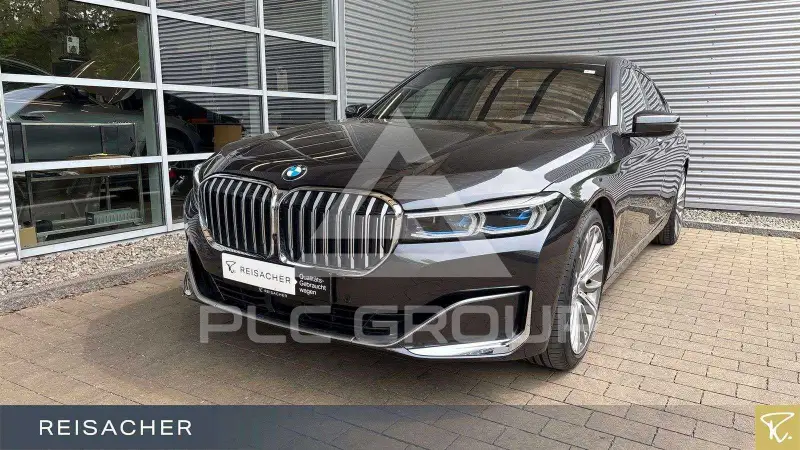 2022 BMW 750
