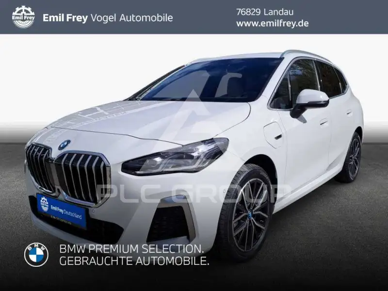 2022 BMW 230