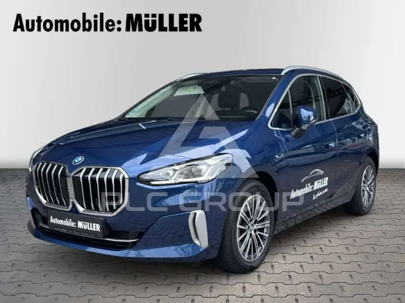 2022 BMW 230