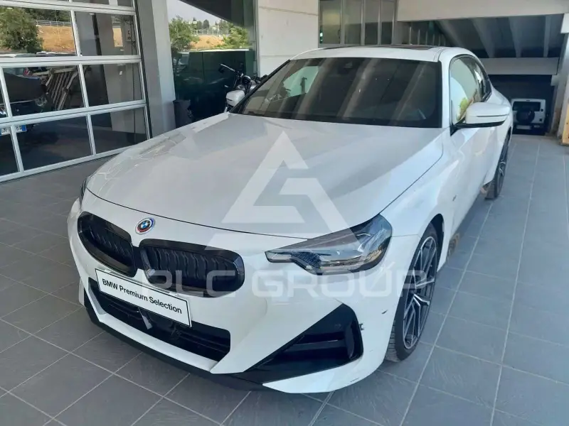 2022 BMW 230