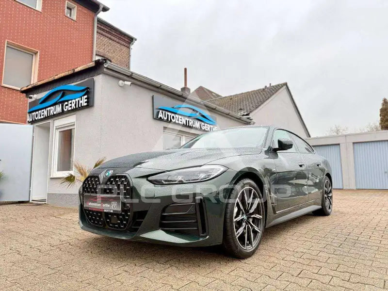 2022 BMW 430