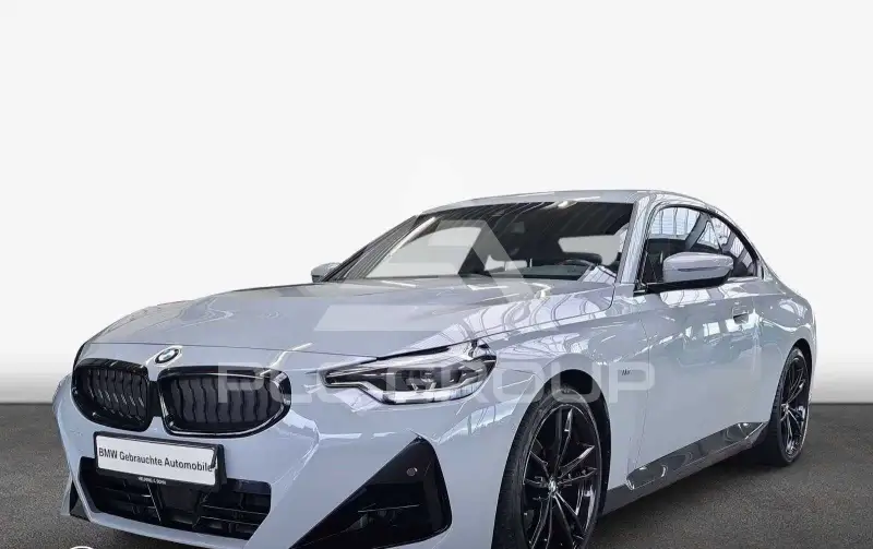 2022 BMW 220