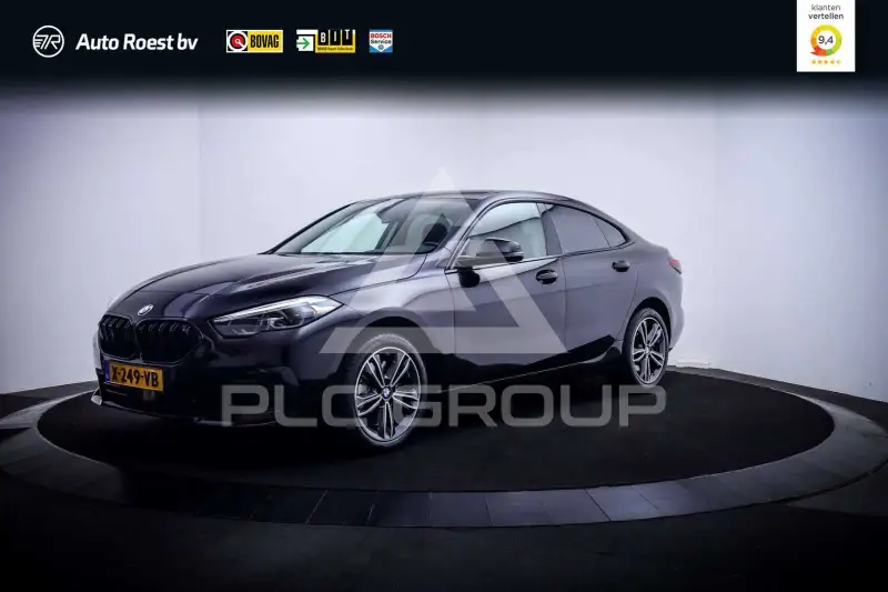 2022 BMW 220