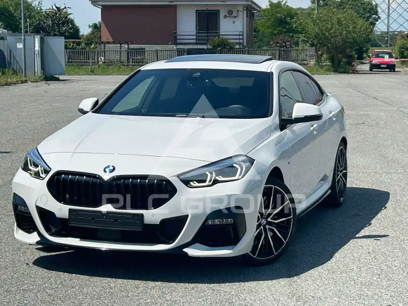 2022 BMW 220