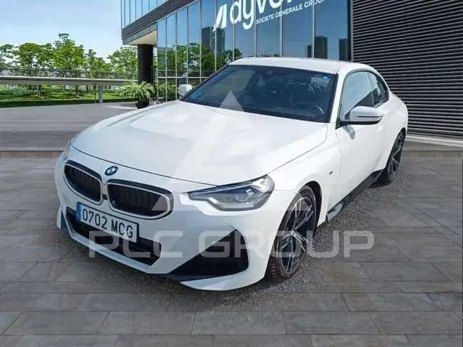 2022 BMW 220