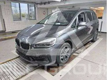 2022 BMW 220
