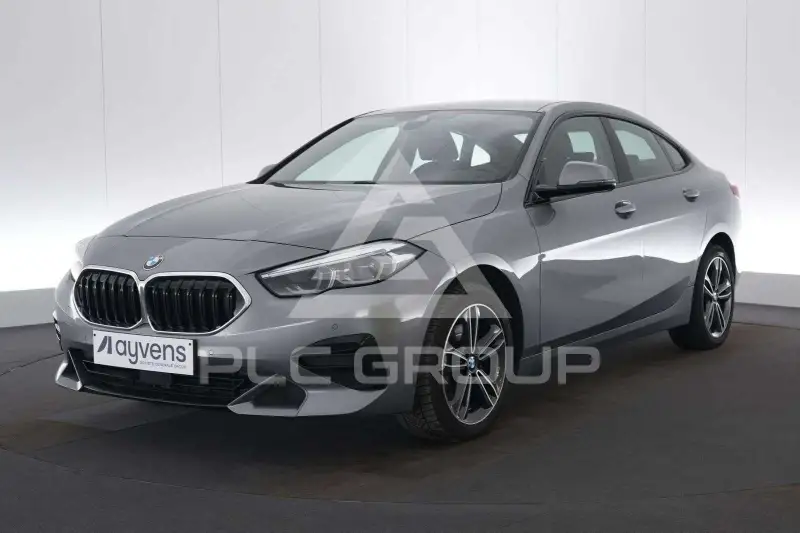 2022 BMW 216