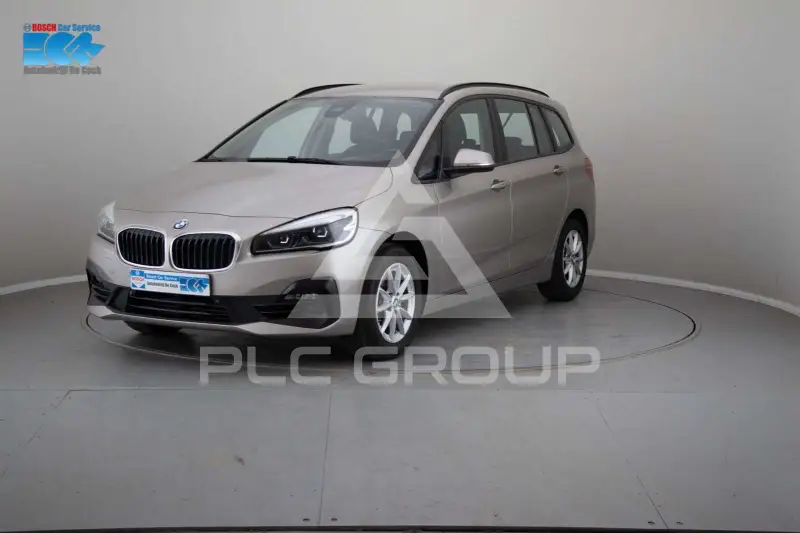 2022 BMW 216