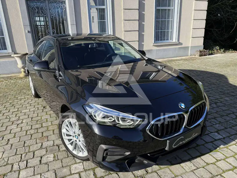 2022 BMW 216