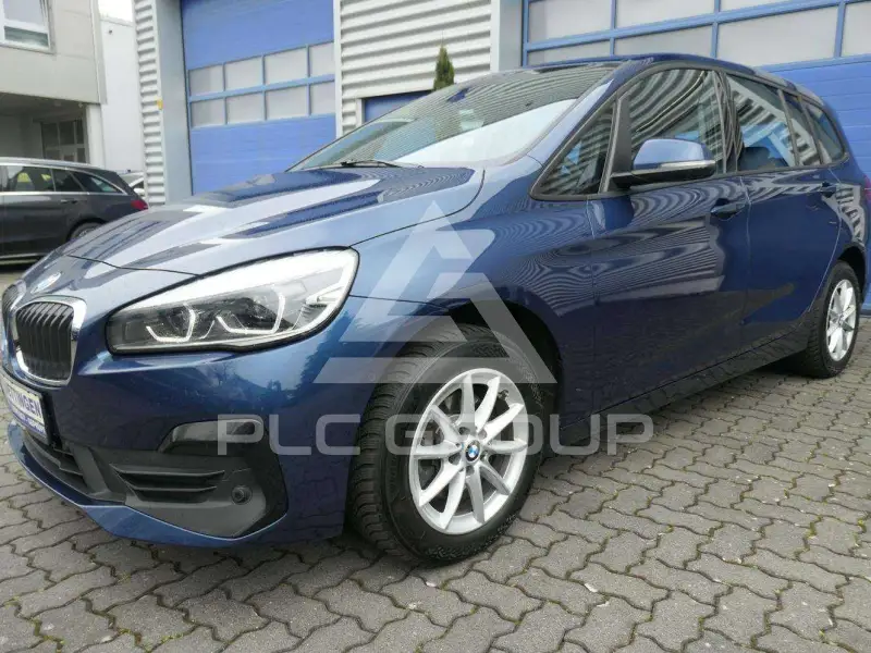 2022 BMW 216
