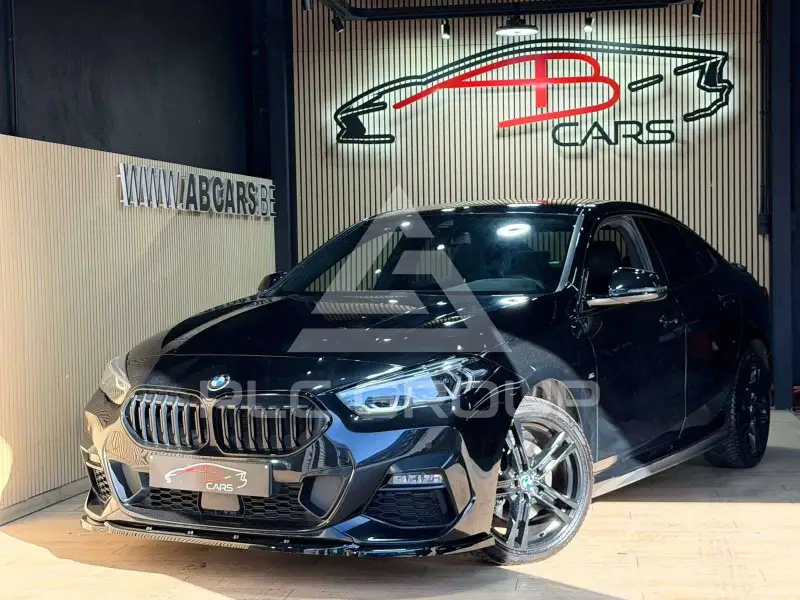 2022 BMW 216