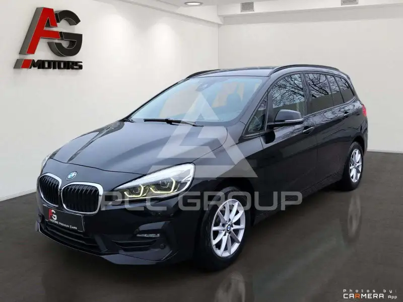 2022 BMW 216