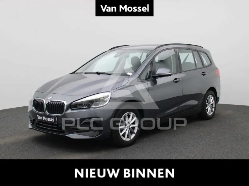 2022 BMW 216
