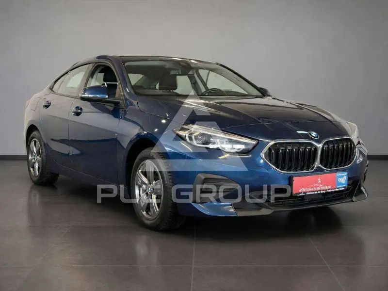 2022 BMW 216